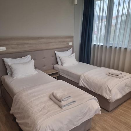 Hotel Verso موستار المظهر الخارجي الصورة